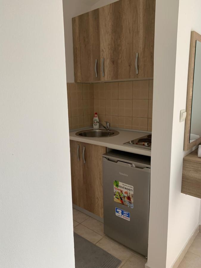 Apartments Adrian ウルツィニ エクステリア 写真